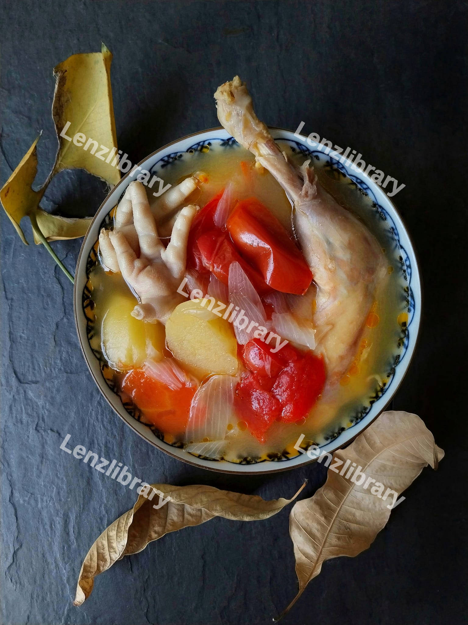 Spicy Chicken Feet soup